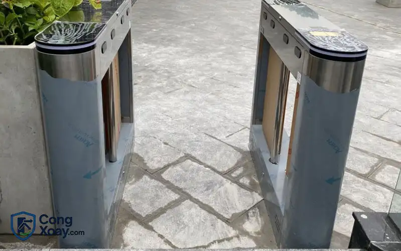 Cổng swing barrier ZKTeco SBTL300